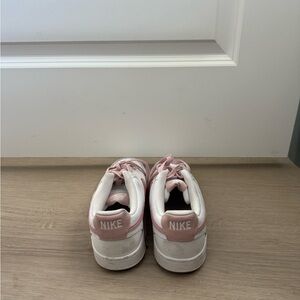 Nike Women's Sneakers